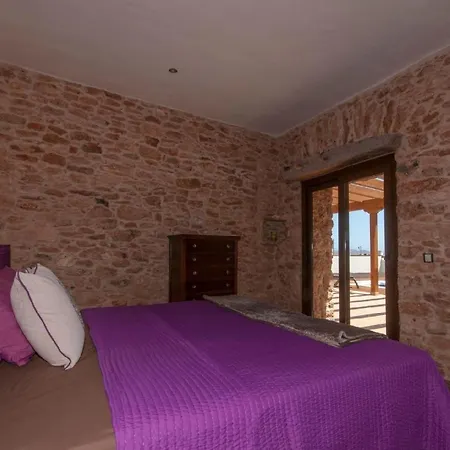 Mit Privatpool Fuer 3 Personen Ca 90 Qm In Tuineje, Fuerteventura Binnenland Von Fuerteventura *